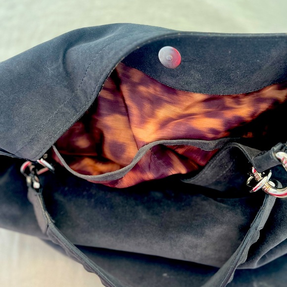 Stuart Weitzman Suede handbag - Picture 6 of 11